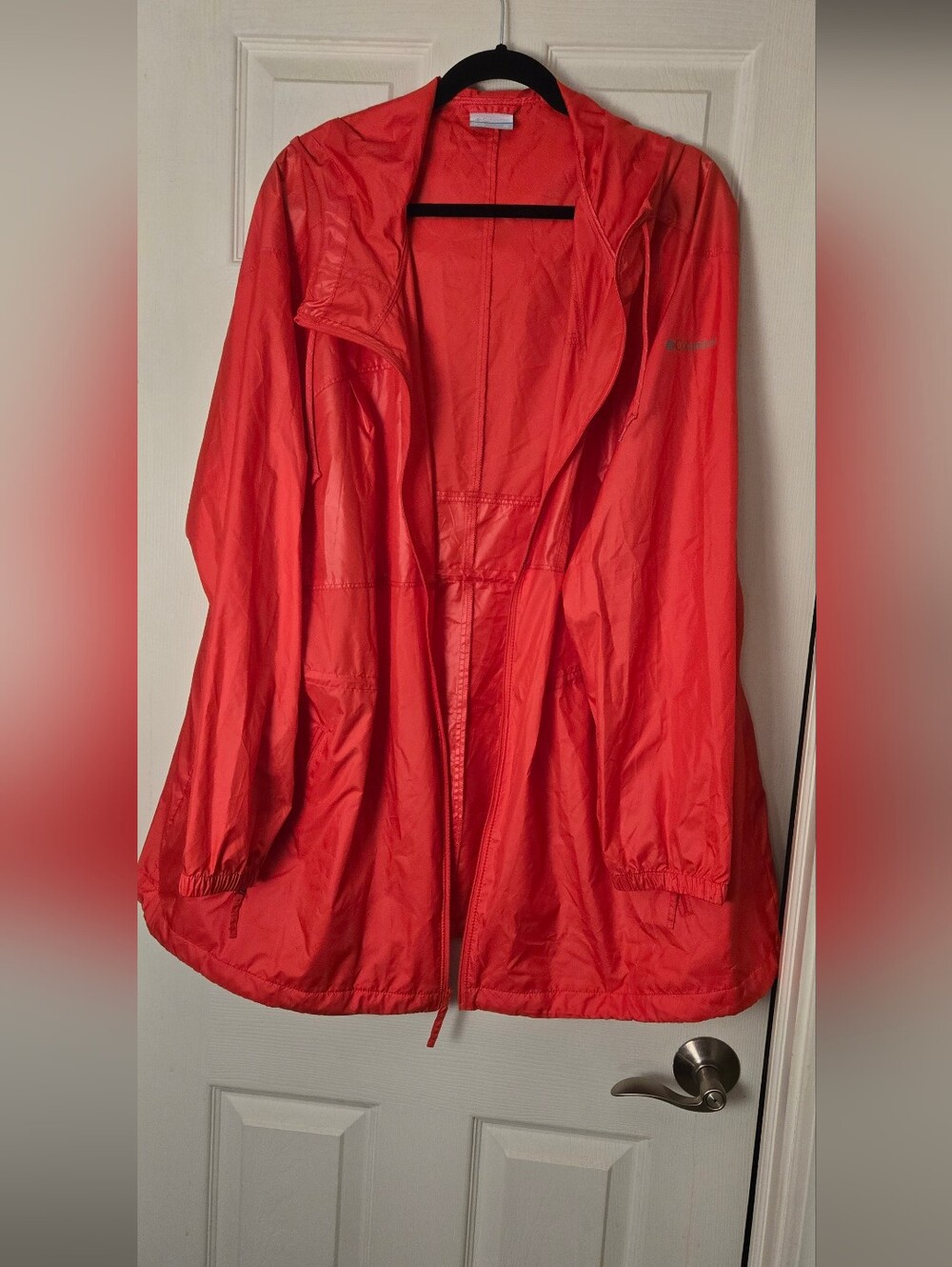 Columbia Women's Red Hooded Lightweight Jacket